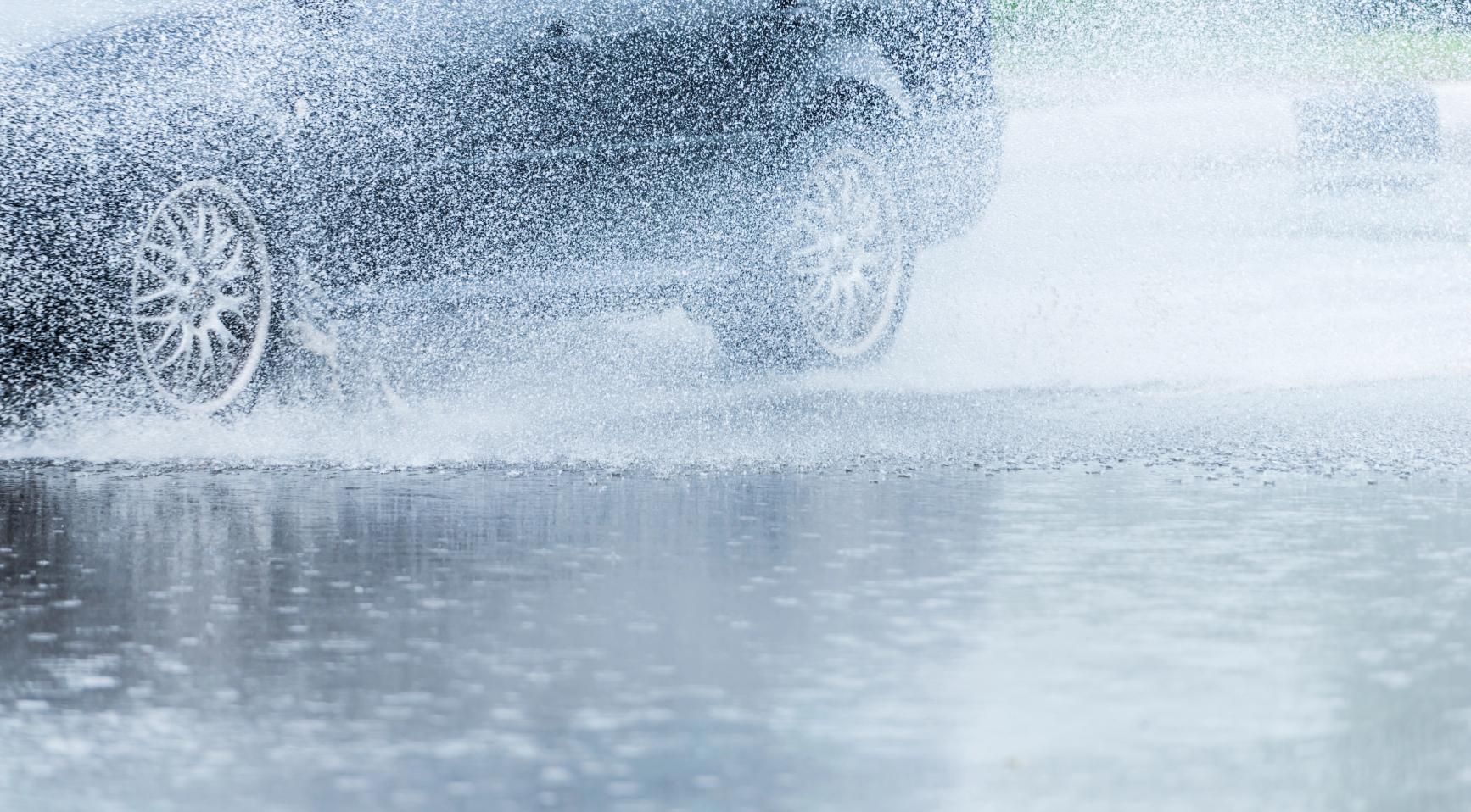 Amsterdam kampt met overstromingen na hevige buien die tekortkomingen in rioleringssysteem blootleggen