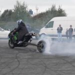 Amsterdamse politie kan illegale straatraces in het Westelijk Havengebied niet stoppen