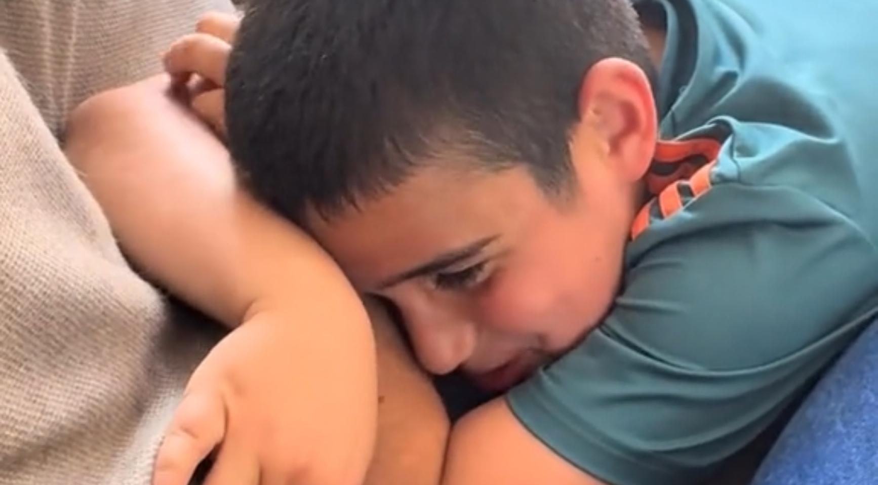 Armeense tiener, opgevoed in Amsterdam, mag blijven na jarenlange juridische strijd