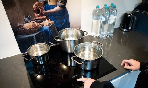 Bedrijven in Utrecht vragen personeel om thuis te werken