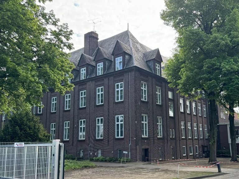 Beveiligingsmaatregelen getroffen bij woning burgemeester Venlo na online bedreigingen rond asielzoekerscentrum