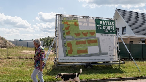 Bouwvergunning kan tienduizenden euro's duurder zijn in andere gemeente