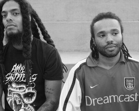 Britse band Bob Vylan ontslagen door Nederlandse autoriteiten na controversiële uitspraken over Israël