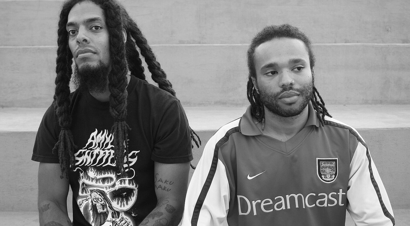 Britse band Bob Vylan ontslagen door Nederlandse autoriteiten na controversiële uitspraken over Israël