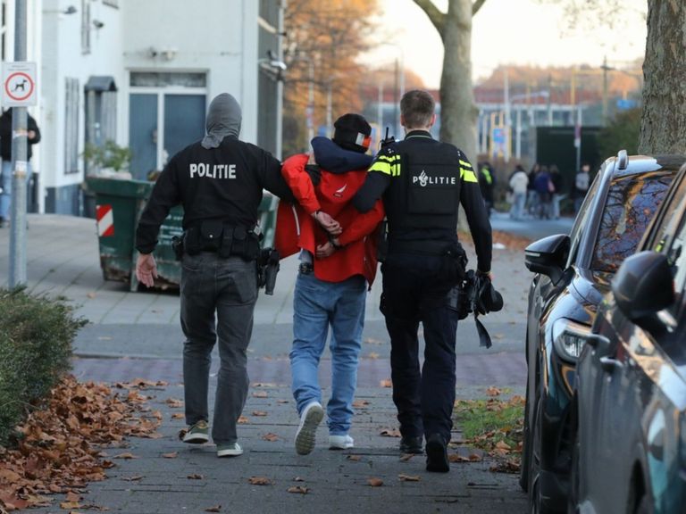 Celstraf voor 44-jarige man wegens valse bommelding in trein bij Hilversum
