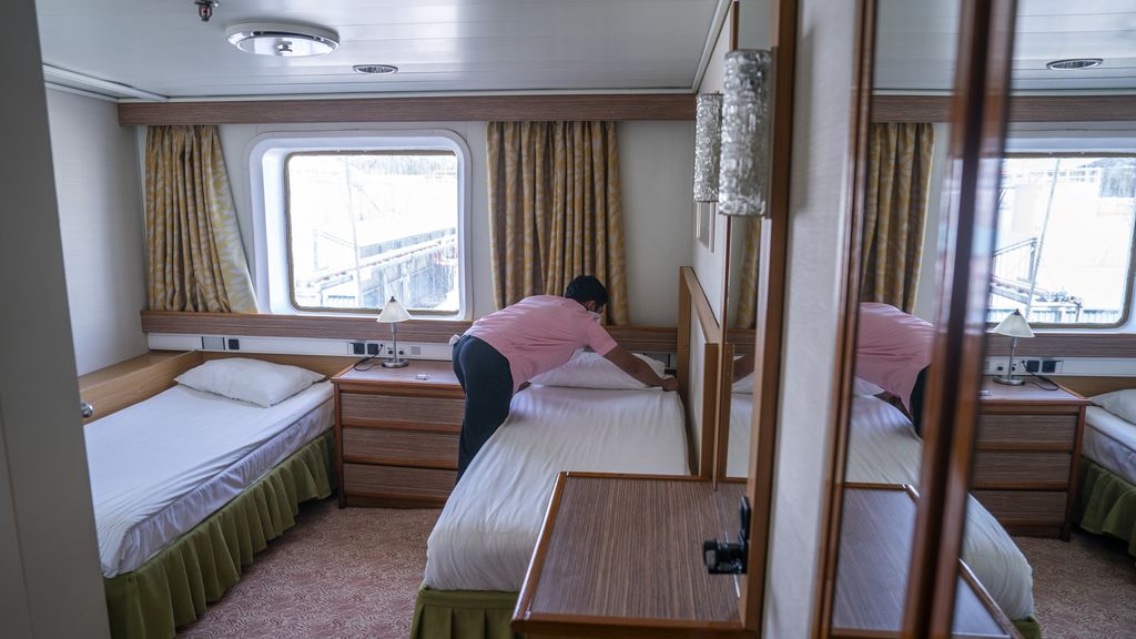 COA verrast door uitspraken van asielminister Keijzer over lege bedden