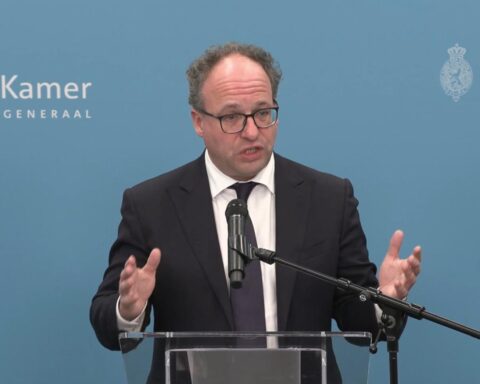 Coalitiebesprekingen beginnen: JA21 pleit voor deelname PVV, VVD streeft naar centrumpolitieke kabinet