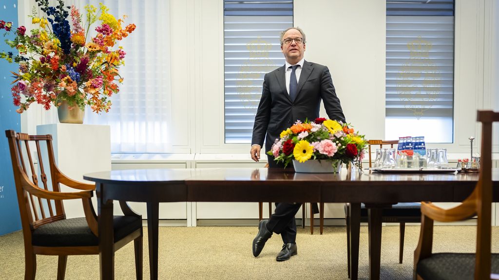 Dag 1 van de formatie: roep om snelheid terwijl blokkades aanhouden