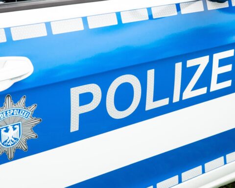 Drie Nederlandse vrouwen ernstig gewond bij auto-ongeluk in Duits Emmerik