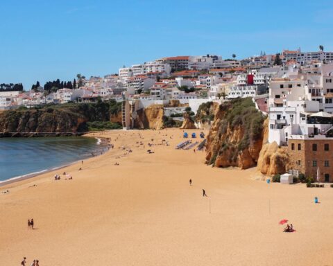 Dutch tourists unharmed as storm collapses resort roof in Portugal, injuring 19 and killing one