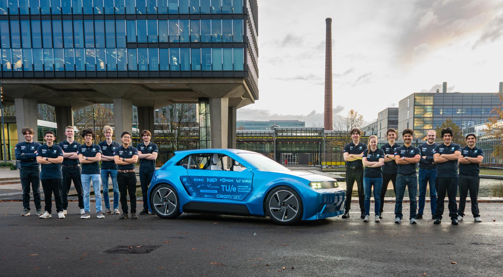 Eindhovense studenten presenteren eenvoudig te repareren elektrische auto