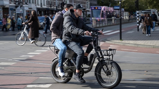 Fatbikeverbod in Amsterdam: stadsbestuur beperkt gebruik van dikke banden