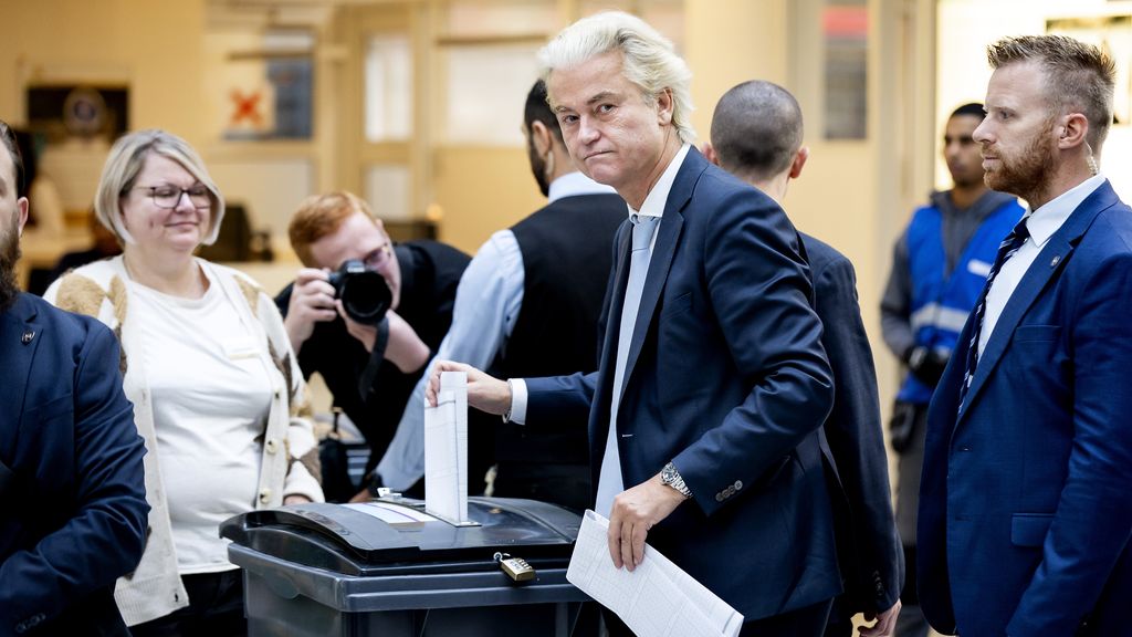 Gemeenten wijzen beschuldigingen van Wilders over stemfraude van de hand