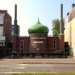 Geweld tegen Nederlandse moskeeën bijna verdubbeld in tien jaar tijd, meldt moskeenetwerk