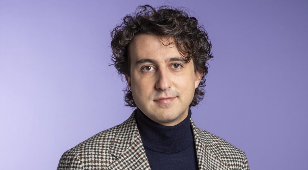 Jesse Klaver избран новым лидером GroenLinks-PvdA, заменив Тиммерманса после выборов