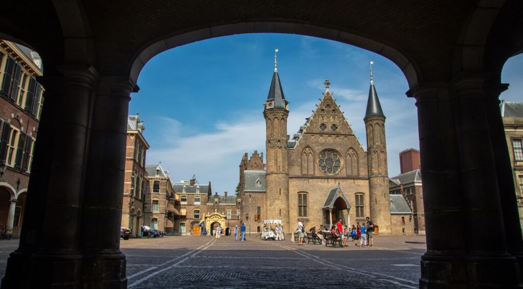 Kabinet uit zorgen over Amerikaanse overname van Solvinity, essentieel voor DigiD