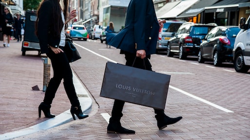 Kamer annuleert belastingverhoging voor rijken, ten koste van ouderen