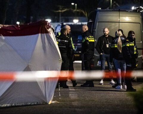 Man van 51 jaar krijgt 18 jaar cel voor doodsteken van echtgenote in Mierlo