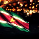 Meer dan 250.000 Surinamers verhuisden naar Nederland sinds 1975