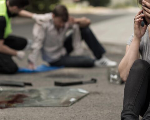 Nieuw Nederlands platform verbindt slachtoffers van verkeersongevallen en omstanders