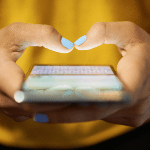 Openbaar ministerie eist 3 jaar cel voor Ridderkerker man wegens sextorteren van 20 jonge meisjes