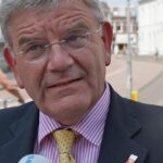 Raad van Den Haag verleent burgemeester van Zanen nieuwe termijn van zes jaar na geheime stemming