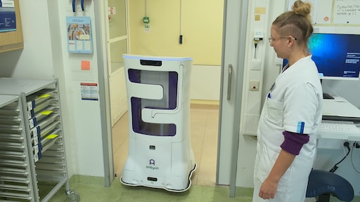 Robot ondersteunt taken in Erasmus-ziekenhuis tijdens experiment
