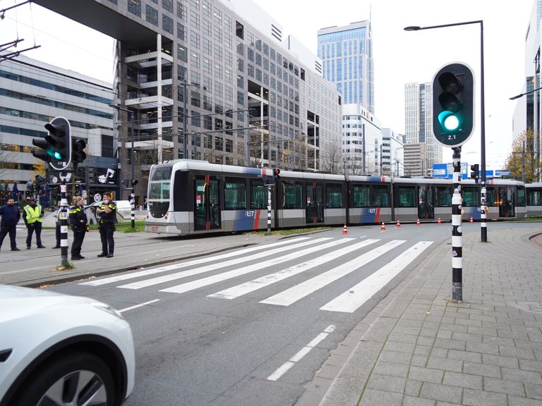 Stroomstoring verstoort tramverkeer in het centrum van Rotterdam