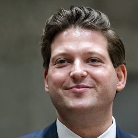 Thom van Campen (VVD) gekozen als jongste Kamervoorzitter in de geschiedenis op 35-jarige leeftijd