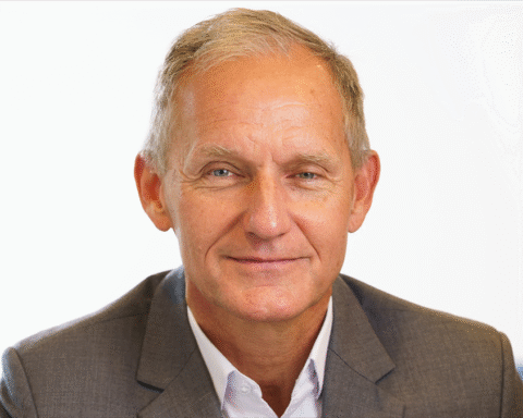 Vastgoedsector aangespoord om bij te dragen aan nationale weerbaarheid volgens oud-admiraal Bauer