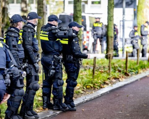Veiligheidsmaatregelen rondom FC Utrecht-wedstrijd vanwege vrees voor supportersgeweld