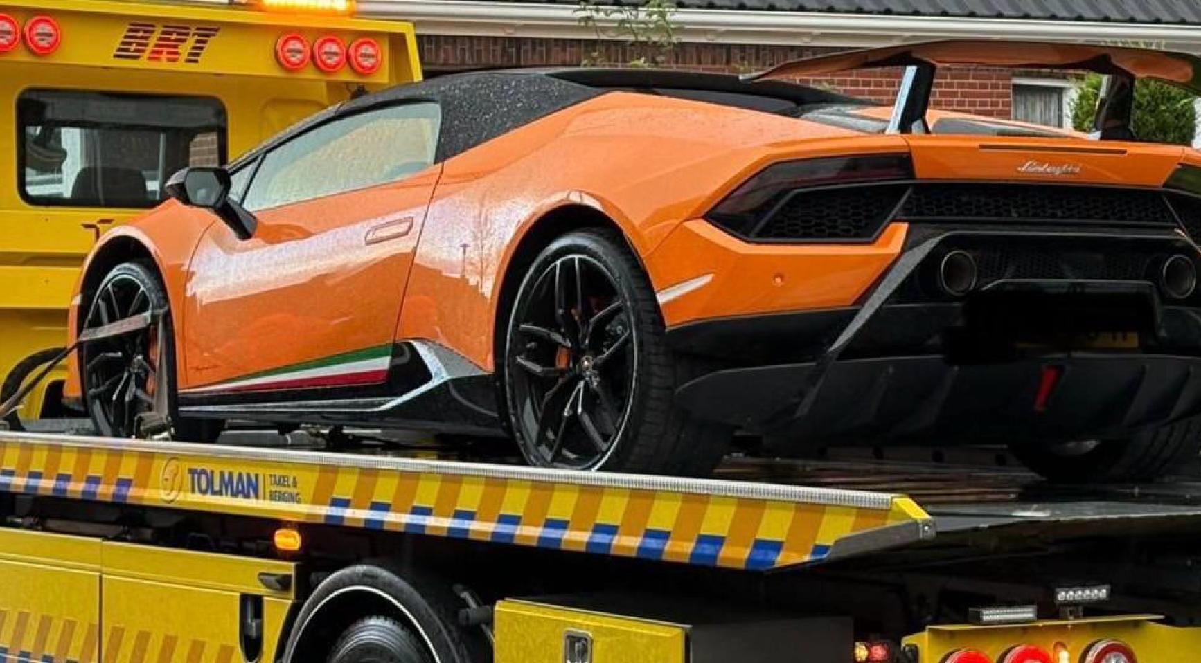 Vijf mannen gearresteerd voor het kopen van Lamborghini's met subsidies voor het herstel van Groningen woningen