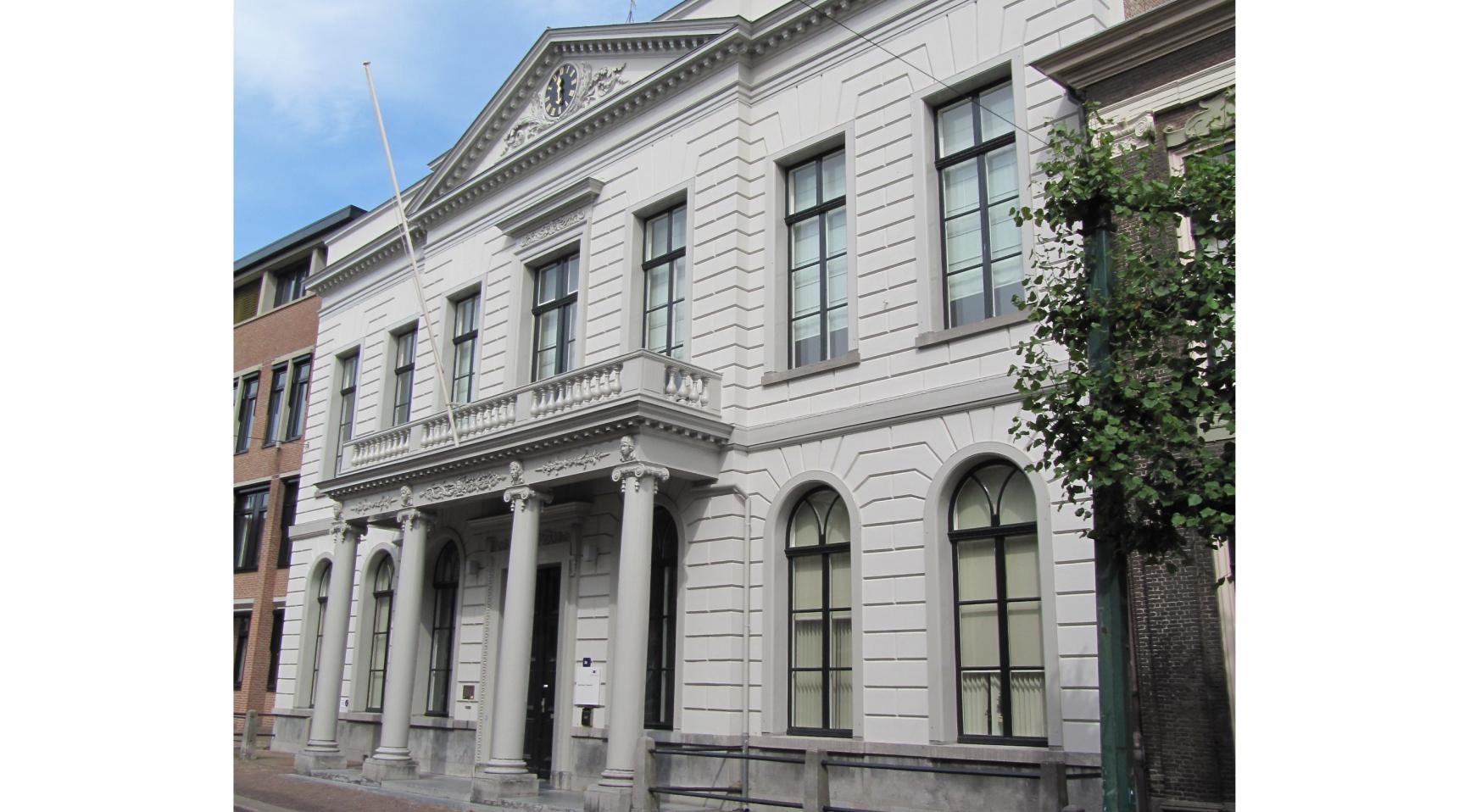 Vrouw die in Gorinchem werd gestoken, hield moordwapen vast, blijkt uit rechtszaak