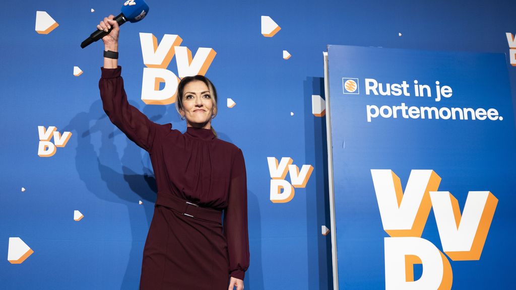 VVD heeft financiële problemen en overweegt verplichte afdracht voor politici