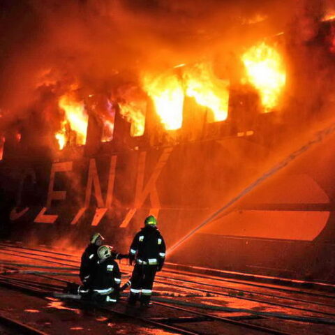 Turkse veerboot getroffen door Russische raket in Oekraïense haven