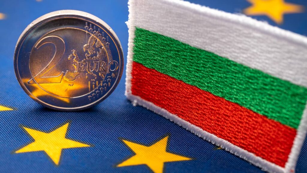 Rusland voert desinformatiecampagne rond invoering van de euro in Bulgarije