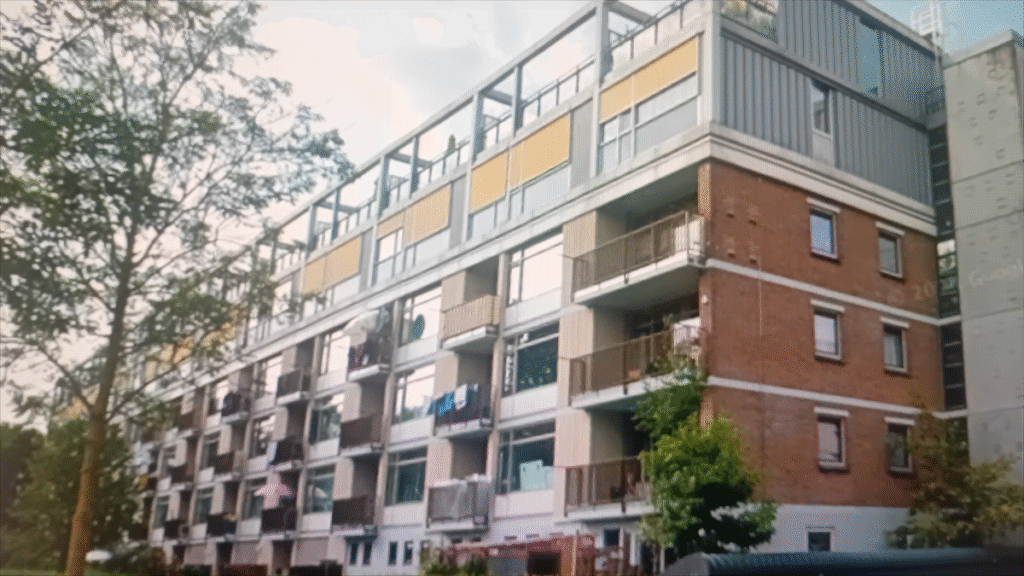 Bewoners van 48 woningen in Rotterdam moeten voor kerst verhuizen door bouwproblemen