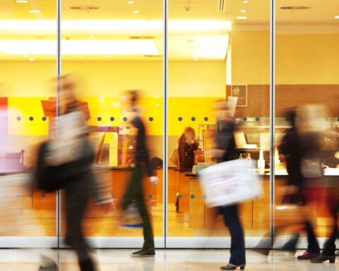 Consumentenvertrouwen in Nederland blijft in december sterk negatief