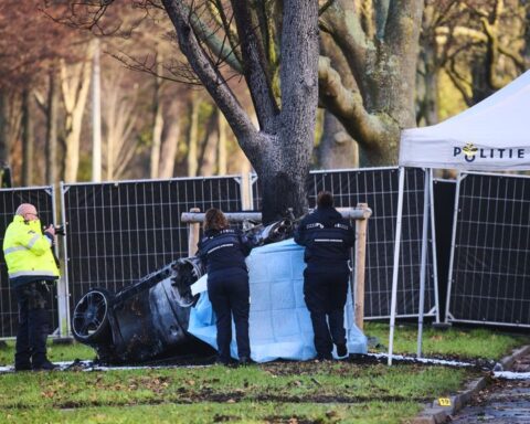 Drie doden bij auto-ongeluk tijdens politieachtervolging in Den Haag