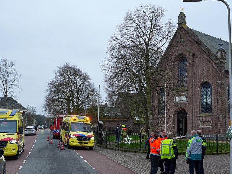 Elf mensen onwel during uitvaart in Aartswoud, vermoedelijke oorzaak is koolmonoxide