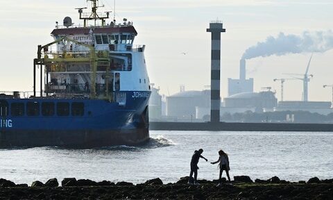 Europese gasprijs daalt sterk: 'We gaan zuiniger om met gas'