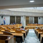 Hulp bij illegaal verblijf wordt niet strafbaar, asielwetten naar Eerste Kamer