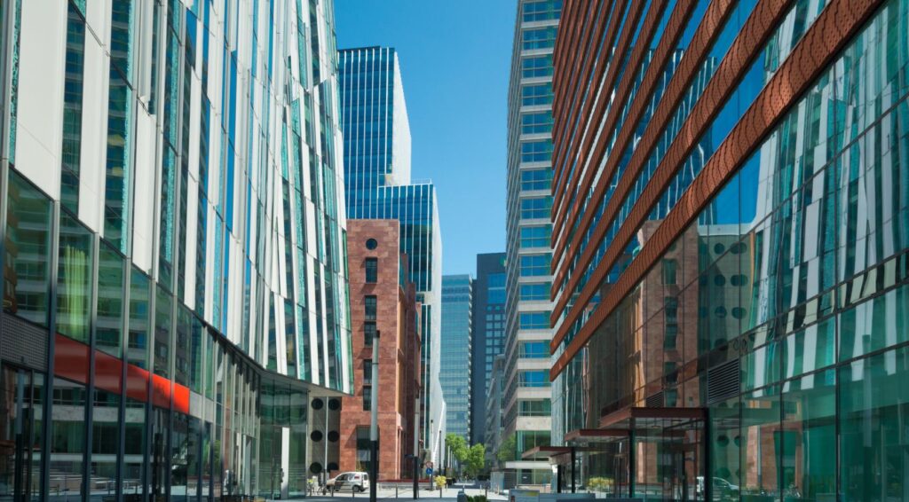 Investeringen van Nederlandse bedrijven dalen met 0,4 procent in oktober; vooruitzicht voor 2026 blijft positief