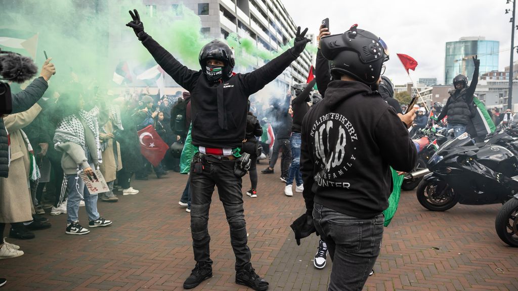 Kabinet introduceert verbod op gezichtsbedekkende kleding tijdens demonstraties