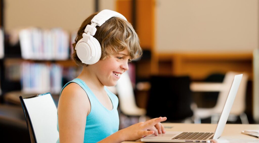 Kinderen die tijdens Covid-examens zijn gezakt, hebben meer moeite in het hoger onderwijs