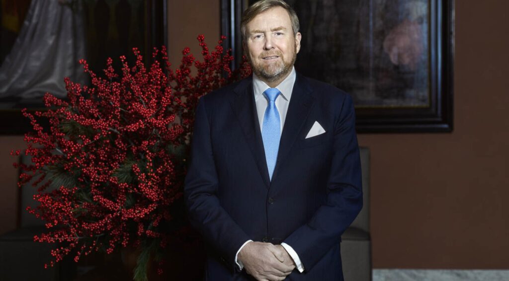 Koning Willem-Alexander spreekt bezorgdheid en hoop uit voor nieuwe generaties in kersttoespraak