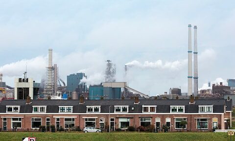 Omwonenden Tata Steel eisen 1,4 miljard euro aan schadevergoeding