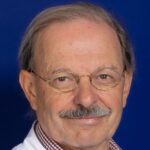 Oogarts Tjeerd de Faber gaat met pensioen na veertig jaar van vuurwerkwonden