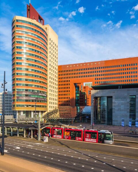 Openbaar ministerie vraagt om intrekking van aanklachten in dodelijke steekpartij in Rotterdam in 2003