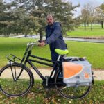Rotterdamse postbode loopt 25 marathons om groeiende armoede onder de aandacht te brengen